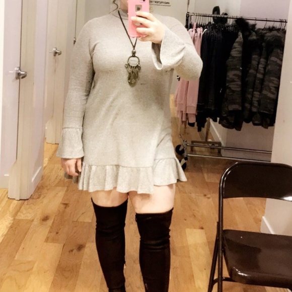 Meet your Posher, Emily - Picture 3 of 7